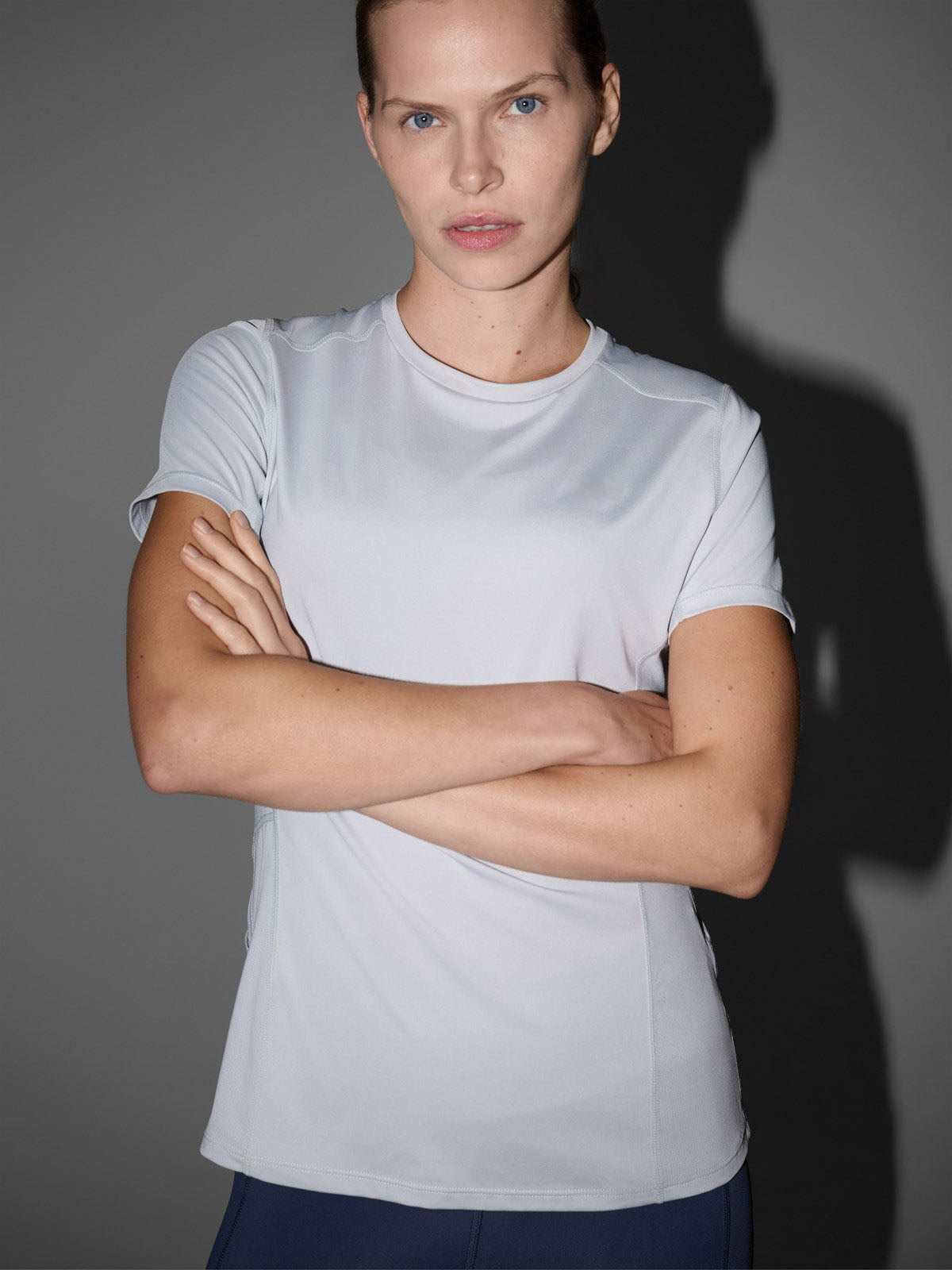 Women's regular trail-running T-shirt - grey