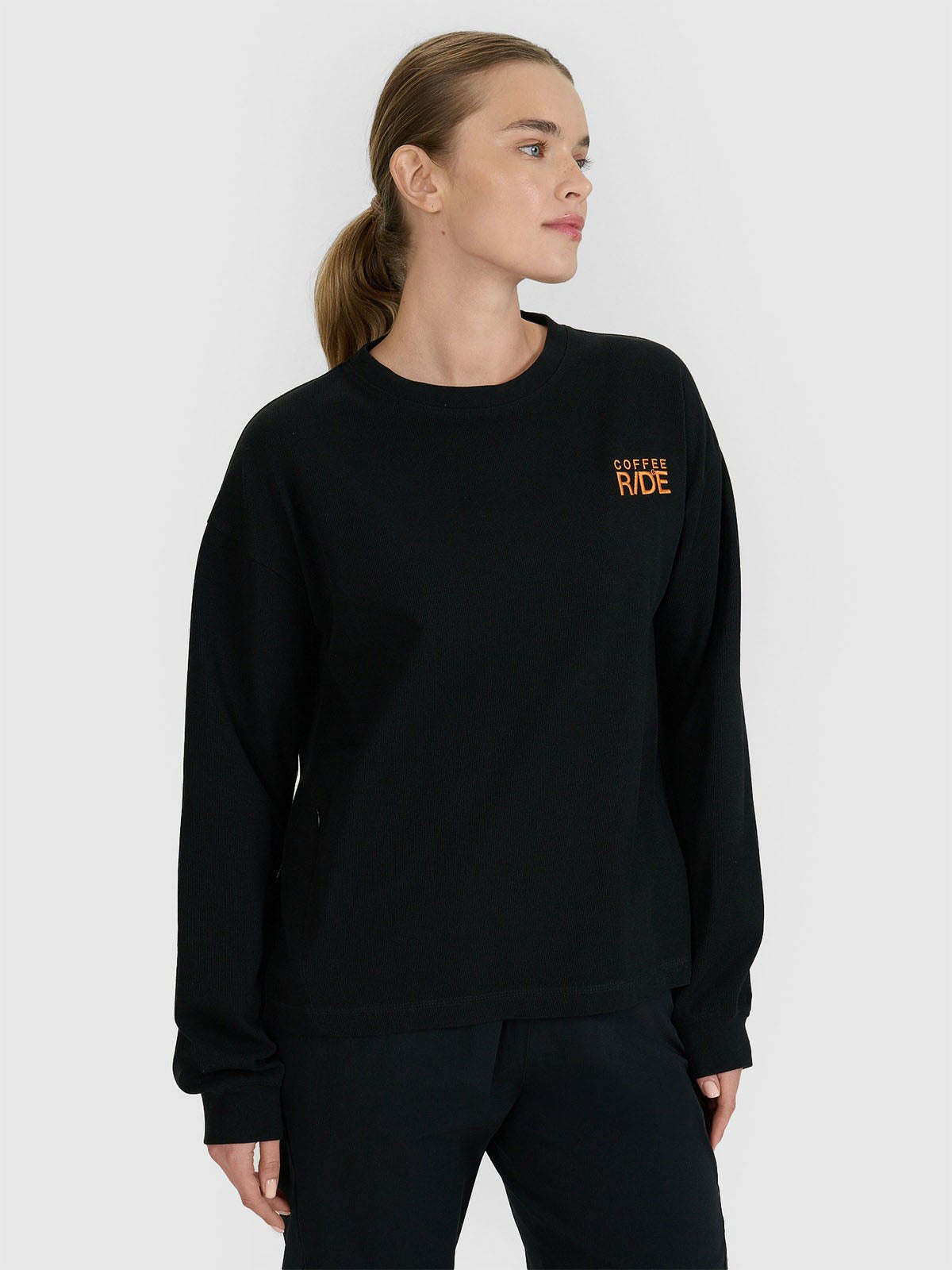 Women's oversized longsleeve with print - black