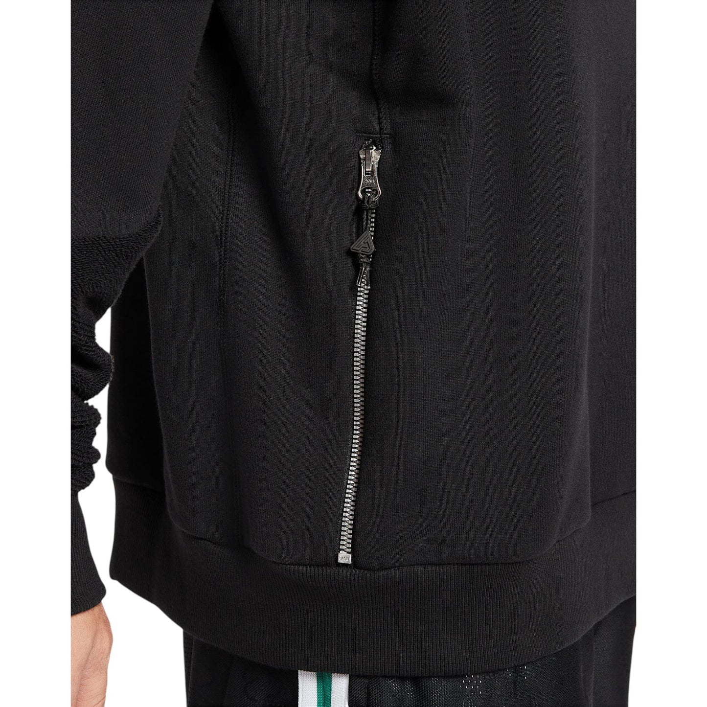 Giannis Standard Issue Basketball Crew
