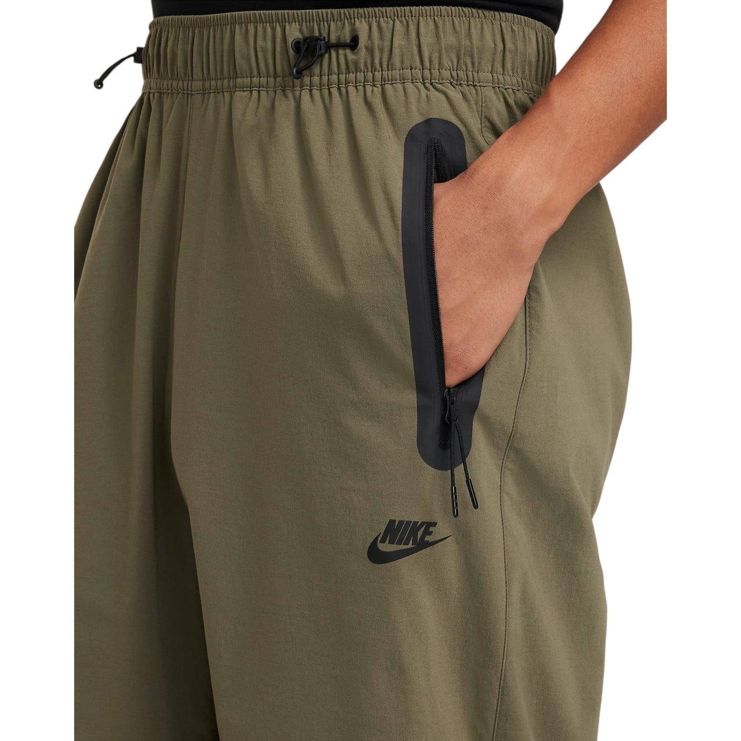 Nike Tech Men’s Woven Open-Hem Pants
