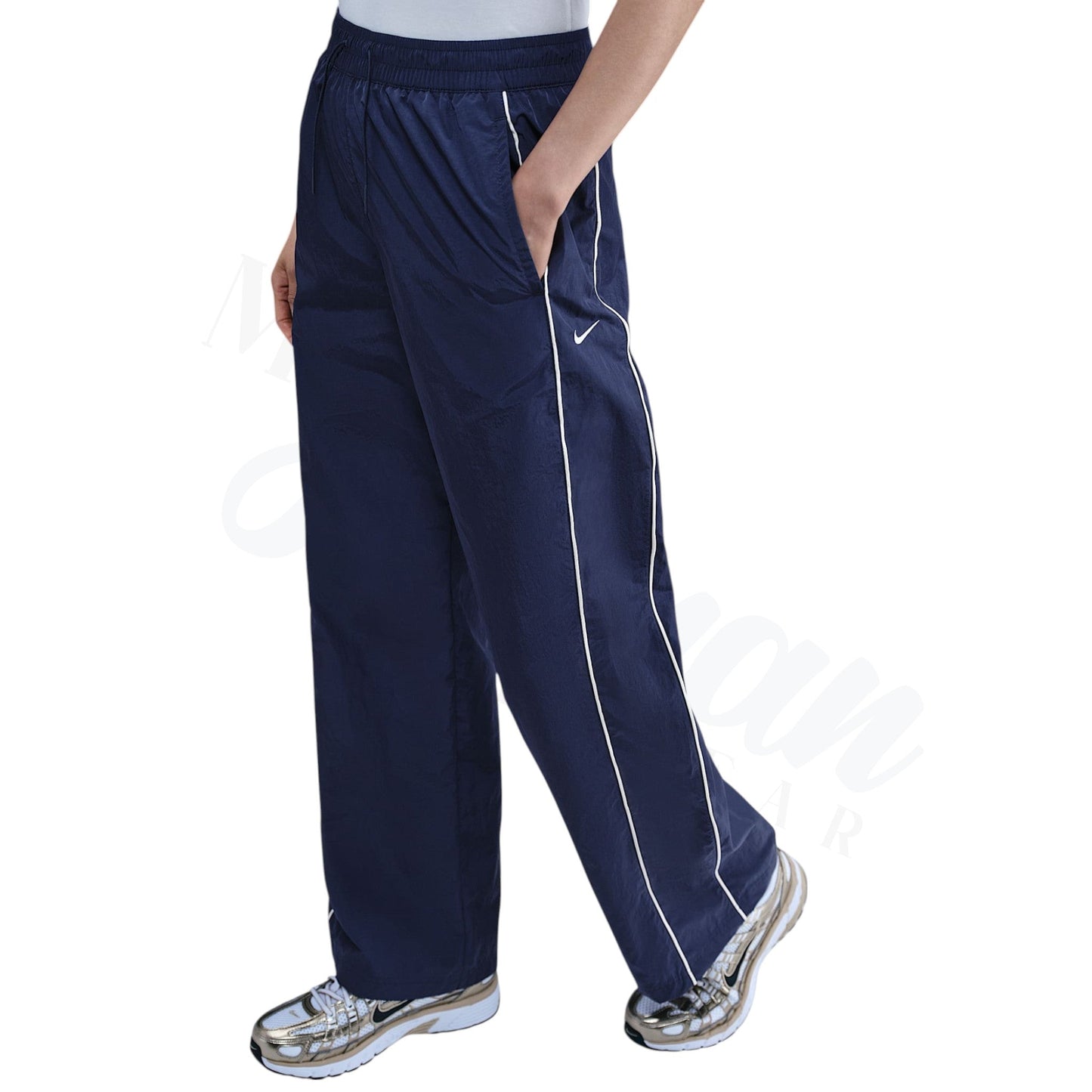 Nike Women's Open-Hem Woven Pants