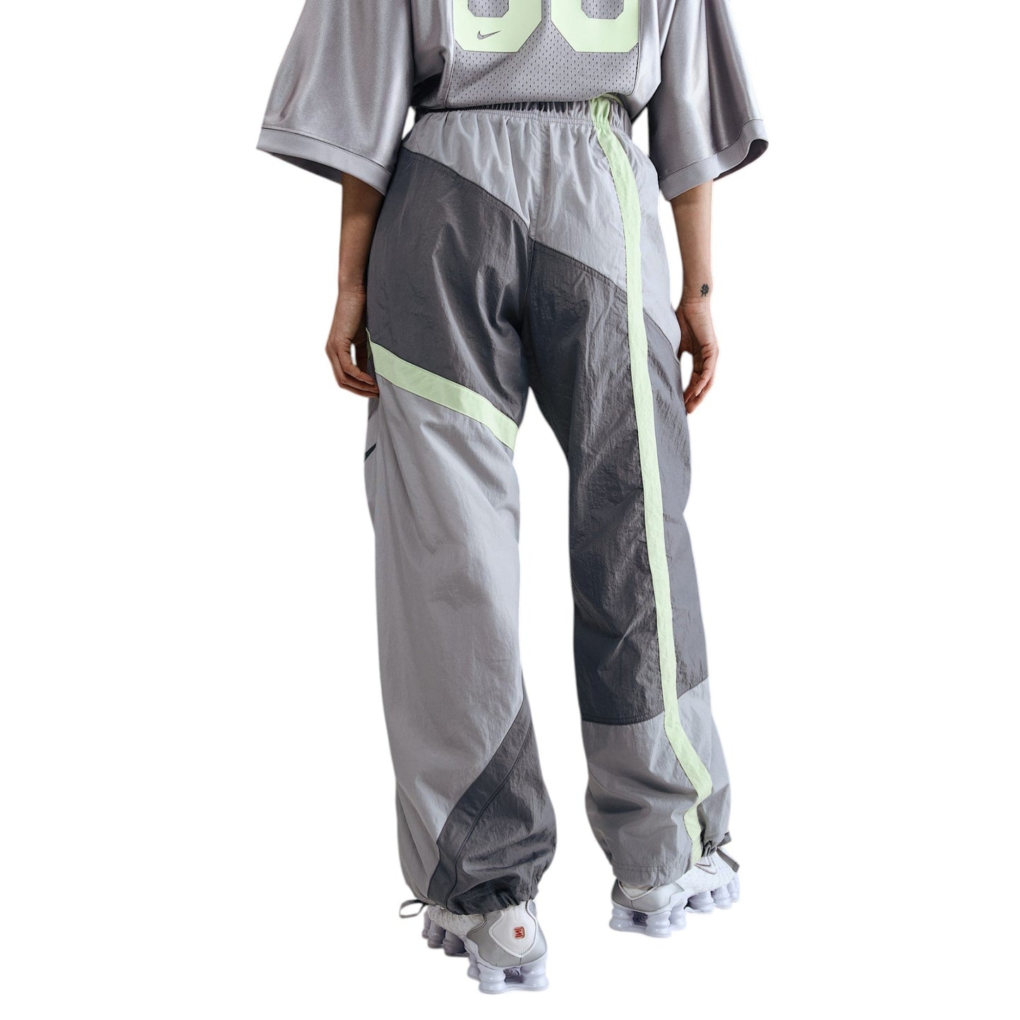 Nike Sportswear Mid-Rise Woven Trousers