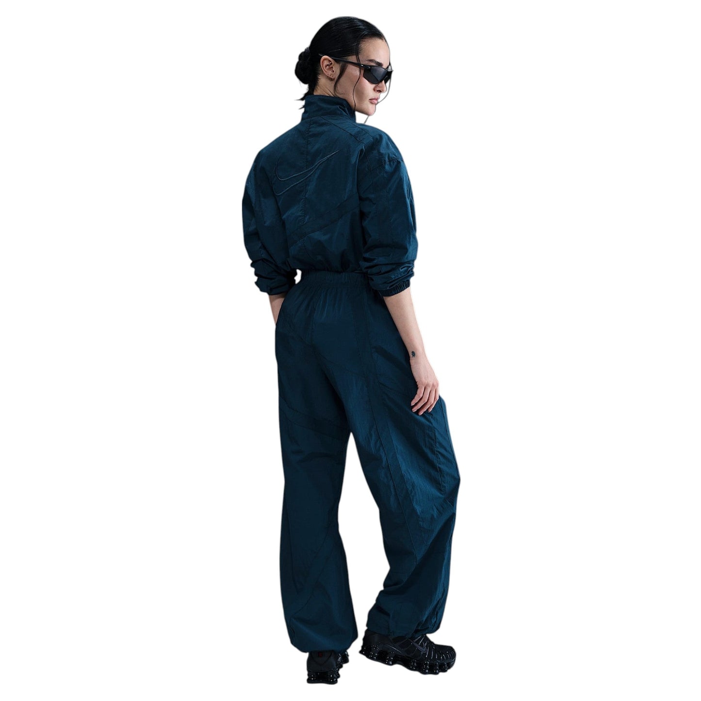 Nike Open-Hem Relaxed Woven Pants
