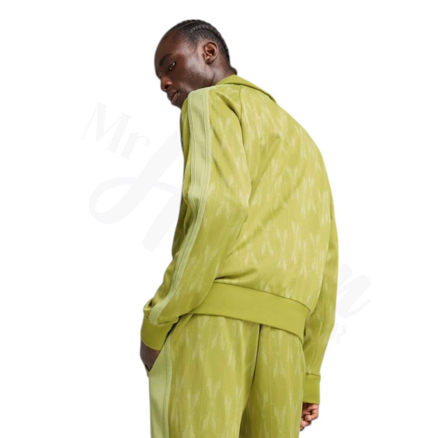 NeverWorn V T7 Jacket – Bold and Iconic