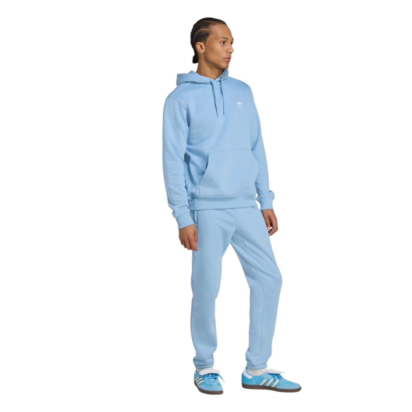 Classic Trefoil Style Meets Modern Comfort