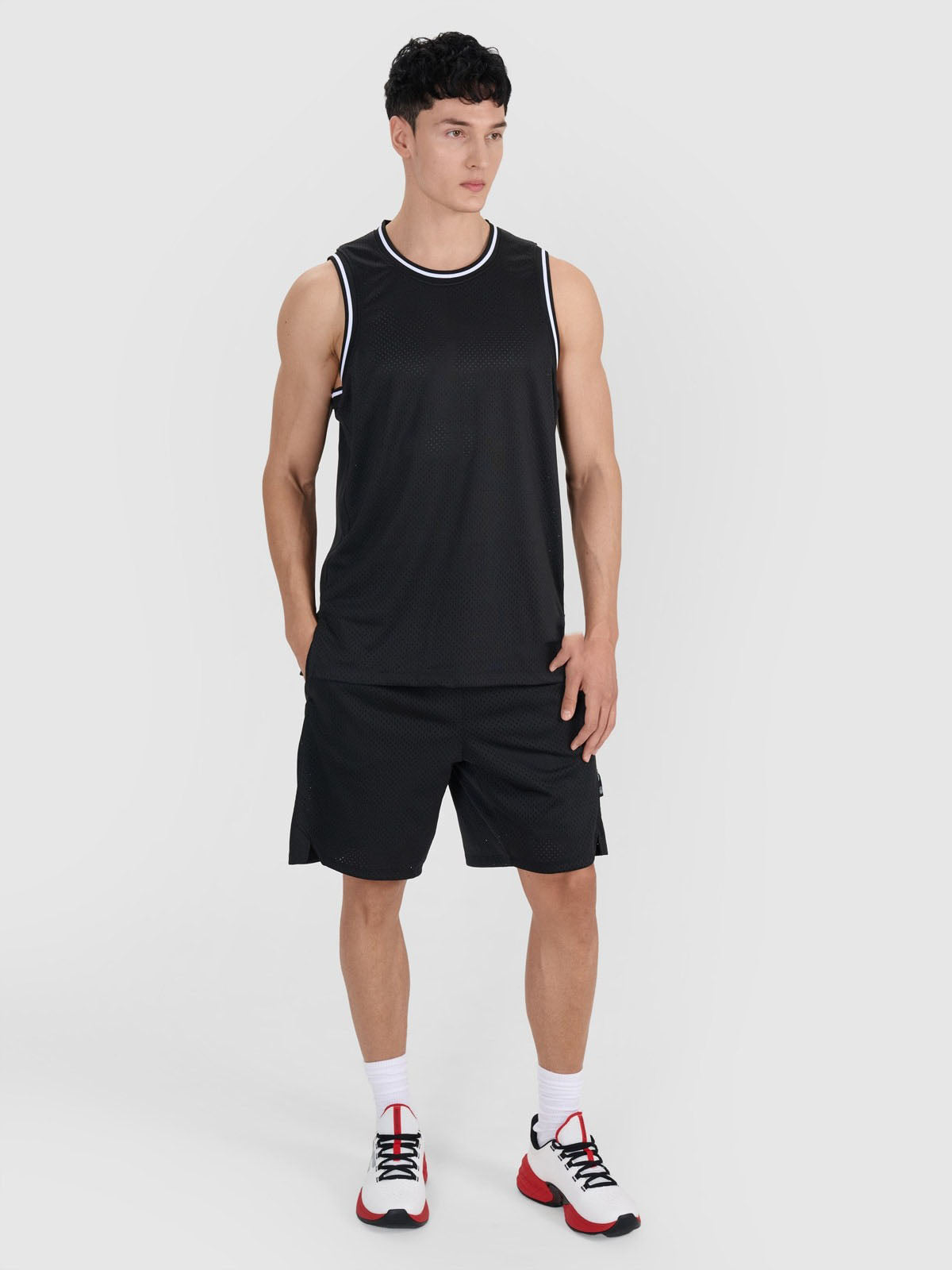SLEEVELESS FNK