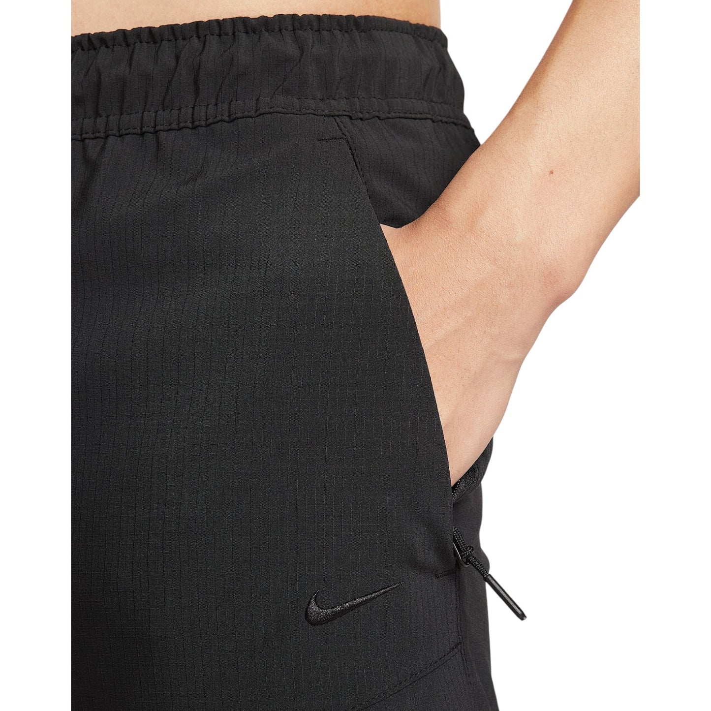 Stay Cool in Style with Nike Trousers